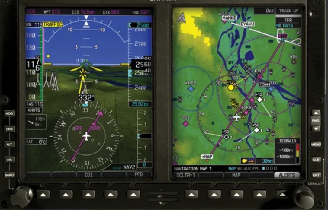 Garmin G600 primary flight display and moving map